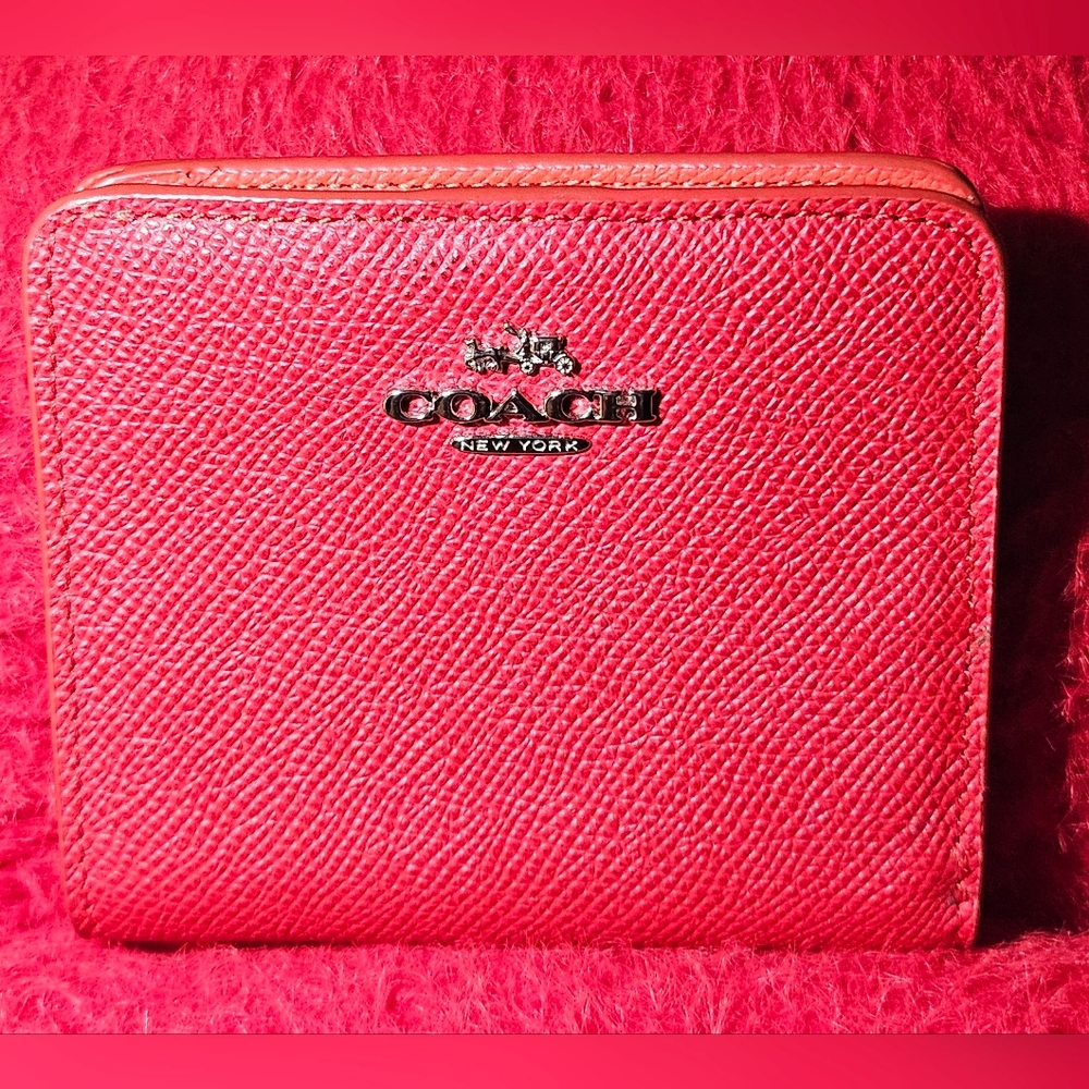 Coach Coral Textured Wallet